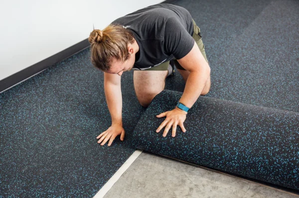 gym rubber flooring cleaner